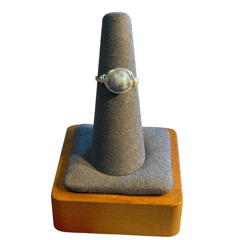 Sodalite Stone Ring Handtied Wire Wrap Gemstone Silver Tone Size 5.75 Blue White